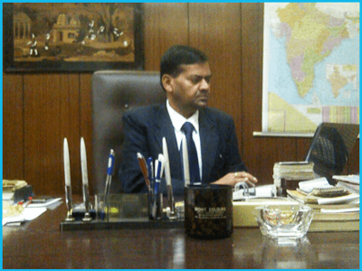 Mr. Manmohan Agarwal